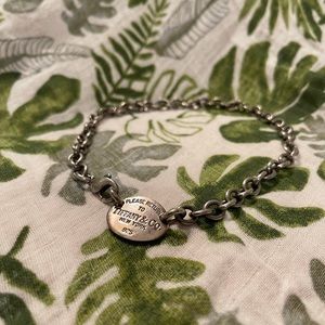 Authentic Tiffany & Co. Oval Tag Chain Necklace